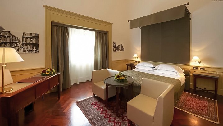 Grand Hotel Piazza Borsa - Wohnbeispiel Doppelzimmer Deluxe (Zimmercodierung DD1)