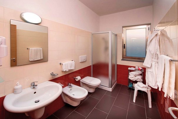 VOI Baia di Tindari Resort - Wohnbeispiel Doppelzimmer Superior (Zimmercodierung DS1)