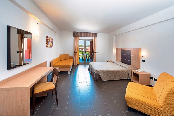 VOI Baia di Tindari Resort - Wohnbeispiel Doppelzimmer (Zimmercodierungen DB1 & DP1)