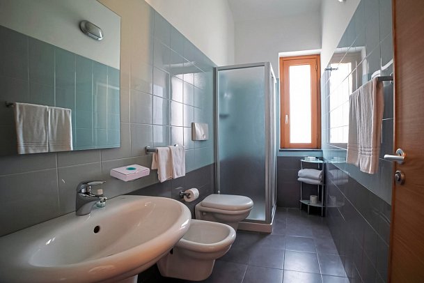 VOI Baia di Tindari Resort - Wohnbeispiel Doppelzimmer (Zimmercodierungen DB & DP1)