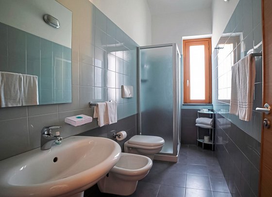 VOI Baia di Tindari Resort - Wohnbeispiel Doppelzimmer (Zimmercodierungen DB & DP1)