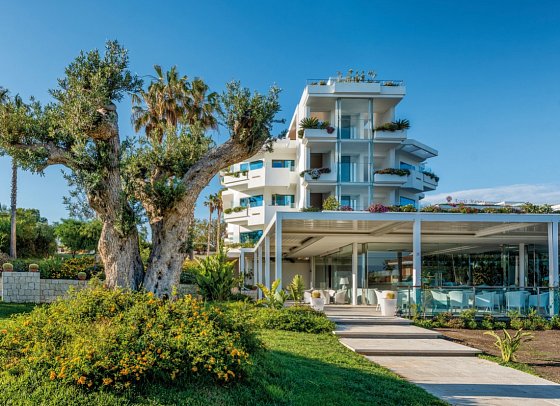 Acacia Palace