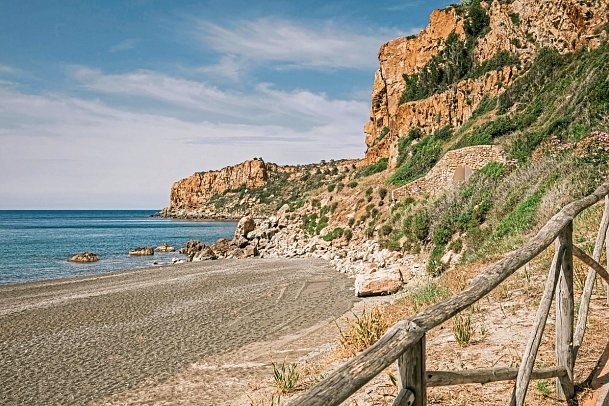 Mangia's Pollina Resort