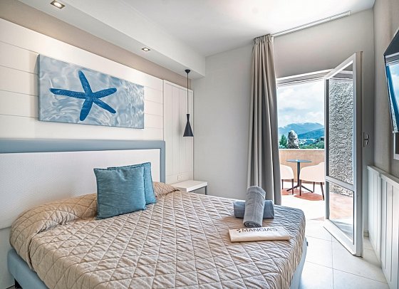 Mangia's Pollina Resort - Wohnbeispiel Suite (Zimmercodierung WB1)