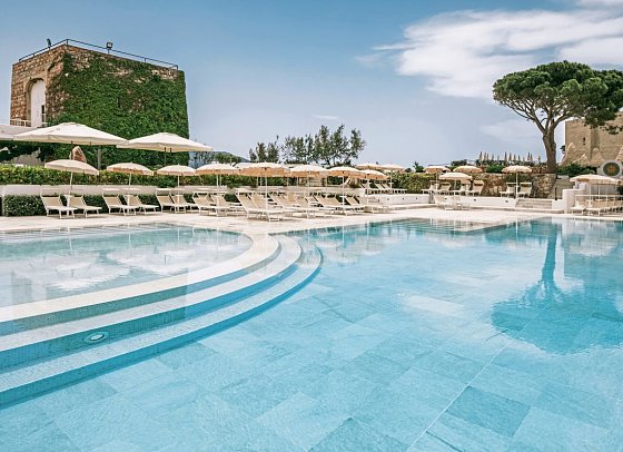 Mangia's Pollina Resort