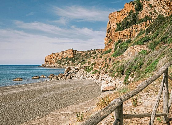 Mangia's Pollina Resort