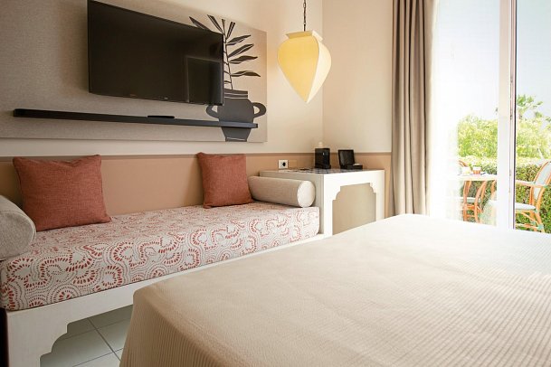 Mangia’s Selinunte Resort - Wohnbeispiel Doppelzimmer Deluxe (Zimmercodierung DD1)