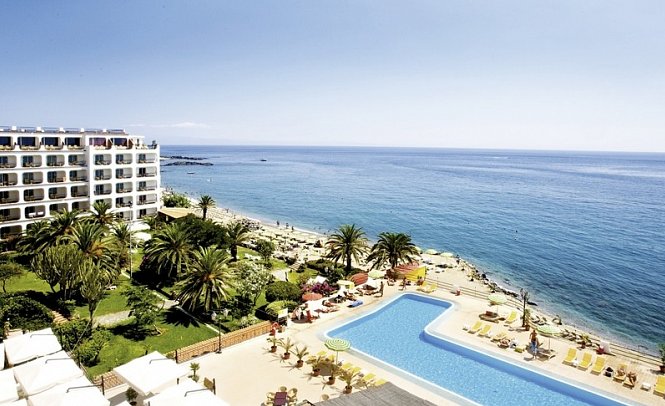 Delta Hotels by Marriott Giardini Naxos