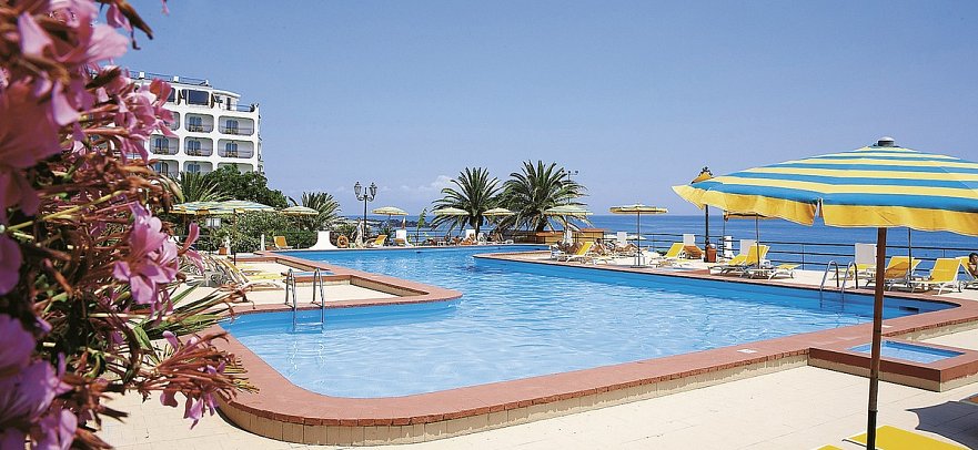 Delta Hotels by Marriott Giardini Naxos