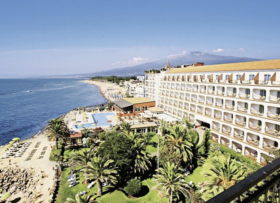 Delta Hotels by Marriott Giardini Naxos