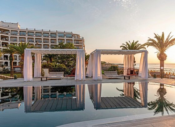 Delta Hotels by Marriott Giardini Naxos