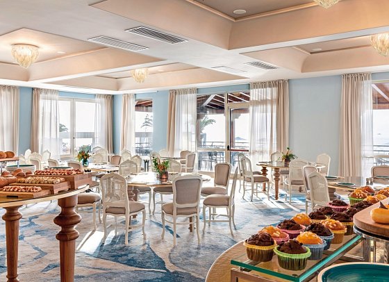 Delta Hotels by Marriott Giardini Naxos