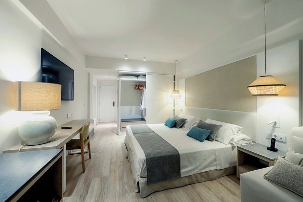 Grand Palladium Sicilia Resort & Spa - Wohnbeispiel Doppelzimmer Deluxe (Zimmercodierungen DD1, DC1, DDM, DD2 & DDP)