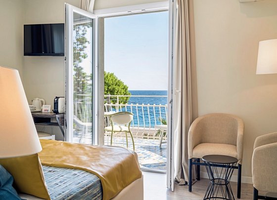 Rivage Taormina - Wohnbeispiel Doppelzimmer Deluxe Meerblick (Zimmercodierung DDM)