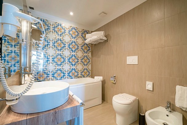 Rivage Taormina - Wohnbeispiel Suite Meerblick (Zimmercodierung WBM)