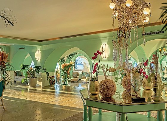 Therasia Resort Sea & Spa