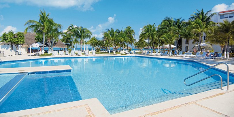 Beachscape Kin Ha Villas & Suites