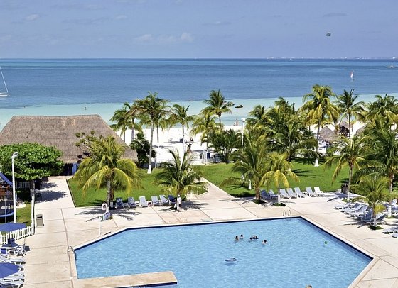 Beachscape Kin Ha Villas & Suites