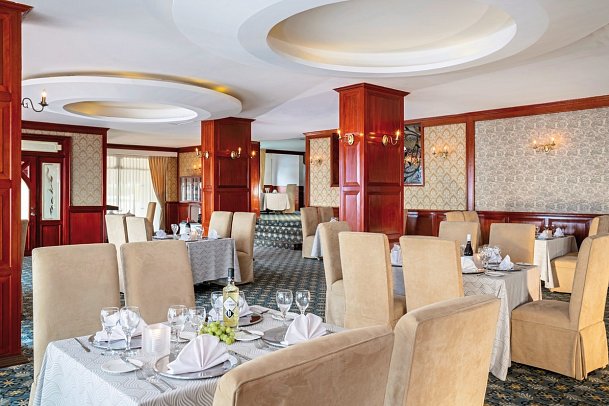 Crown Paradise Club Cancun