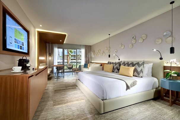 Grand Palladium Select Costa Mujeres - Wohnbeispiel Juniorsuite Poolside (Zimmercodierung J1P)