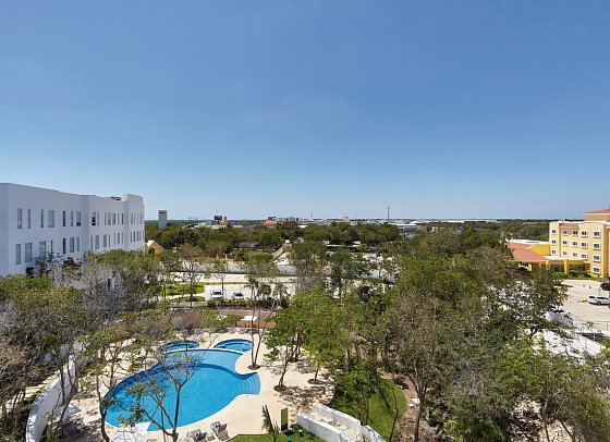 Fairfield Inn & Suites by Marriott Cancun Airport