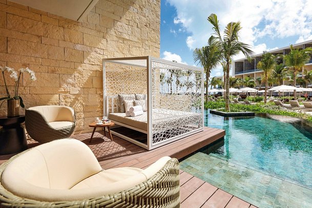 Family Selection at Grand Palladium Select Costa Mujeres - Wohnbeispiel Junior-Suite Swim-up