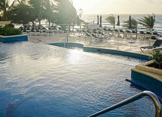 Occidental Tucancun