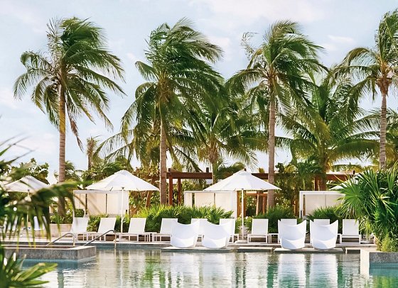 SLS Playa Mujeres