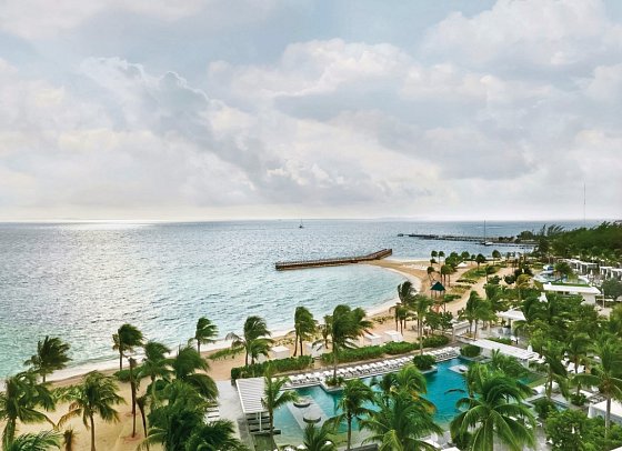SLS Playa Mujeres