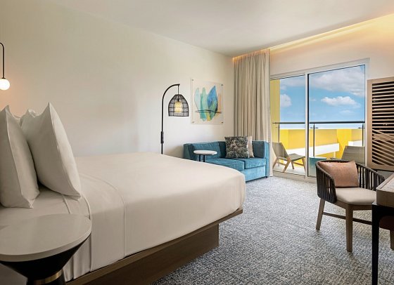 Courtyard by Marriott Curaçao - Wohnbeispiel Ocean View with Balcony (Zimmercodierung U1M)