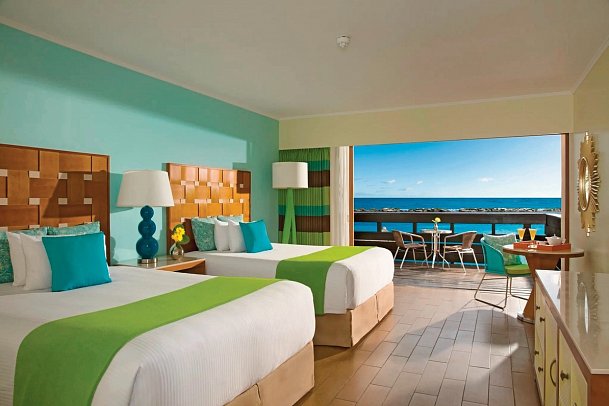 Sunscape Curaçao Resort, Spa & Casino - Wohnbeispiel Sun Club Premium Deluxe Ocean Front (Zimmercodierung DMO)