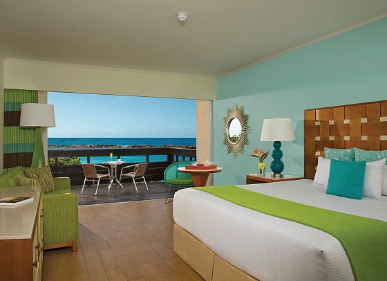 Sunscape Curaçao Resort, Spa & Casino - Wohnbeispiel Sun Club Premium Deluxe Oceanfront King (Zimmercodierung UMO)