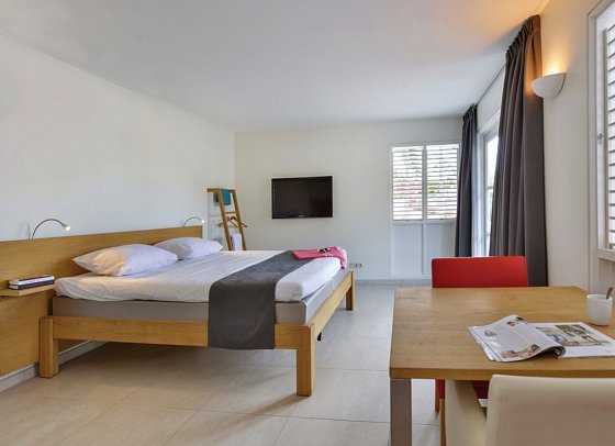 Chogogo Dive & Beach Resort - Wohnbeispiel Studio (Zimmercodierungen SB1 & S3M)