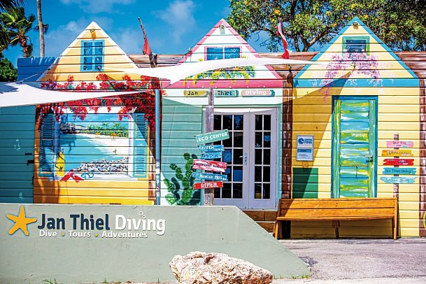 Livingstone Jan Thiel Beach Resort