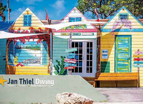Sonesta Hotels & Resorts Livingstone Curaçao