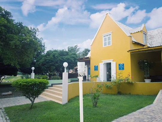Blue Bay Curaçao Golf & Beach Resort - Plantation House