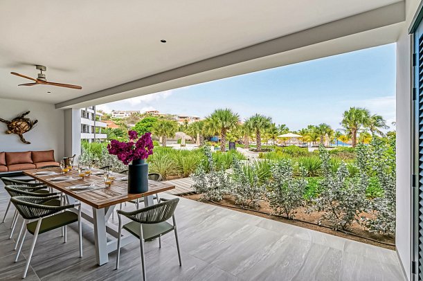 Blue Bay Curaçao Golf & Beach Resort - Wohnbeispiel Two Bedroom The Shore Beachfront Luxury Apartment (Zimmercodierung OB2)