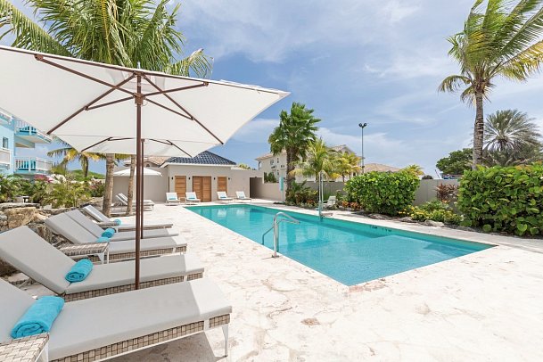 Dolphin Suites