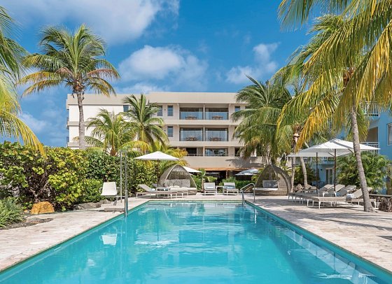 Dolphin Suites