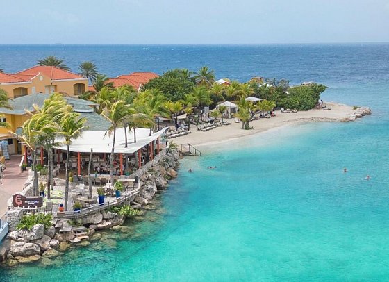 Dolphin Suites