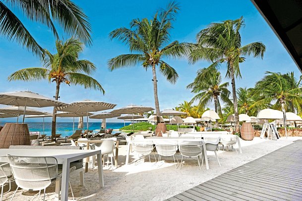 Papagayo Beach Hotel