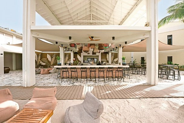 Papagayo Beach Hotel