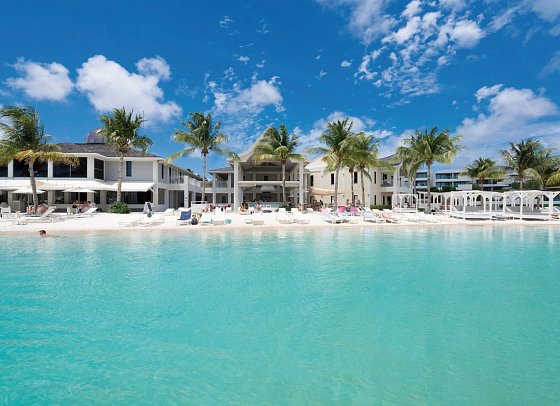Papagayo Beach Hotel