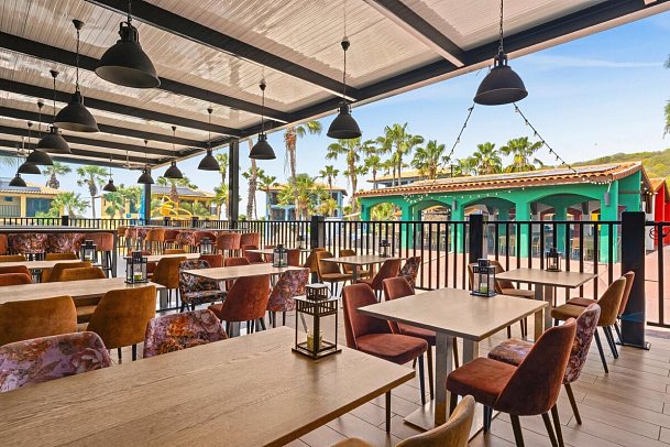 Kunuku Aqua Resort - Trademark Collection by Wyndham