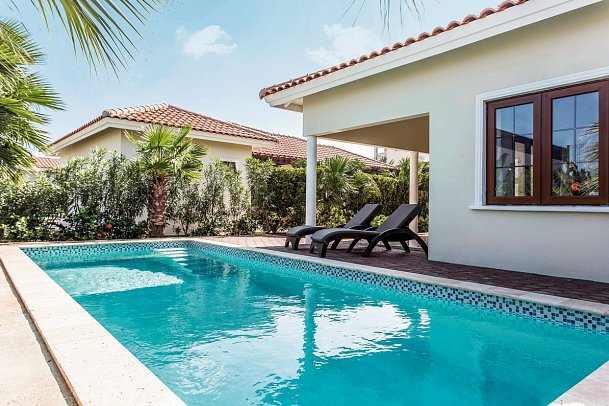 ACOYA Curaçao Resort, Villas & Spa - Wohnbeispiel Three Bedroom Villa with Pool (Zimmercodierung VB6)