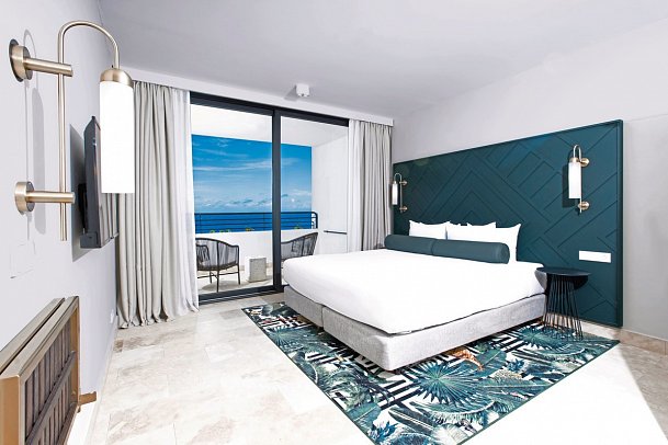 Mangrove Beach Corendon Curaçao All-Inclusive Resort, Curio by Hilton - Wohnbeispiel Deluxe Oceanfront (Zimmercodierung UDO)