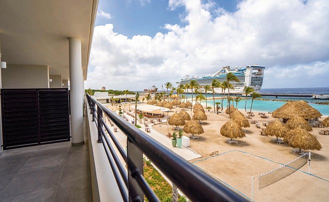 Mangrove Beach Corendon Curaçao All-Inclusive Resort, Curio by Hilton - Wohnbeispiel Deluxe Oceanfront (Zimmercodierung UDO)