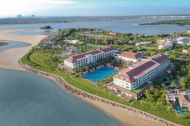 Renaissance Danang Hoi An Resort & Spa
