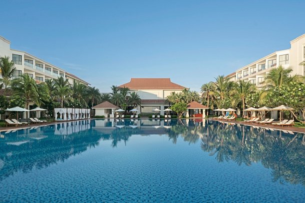 Renaissance Danang Hoi An Resort & Spa