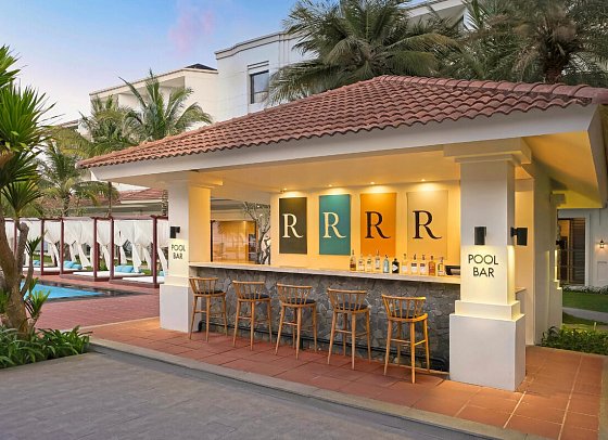 Renaissance Danang Hoi An Resort & Spa